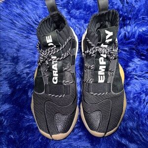 adidas Men's Pharrell Williams Black Gum Basketball Shoes size - US11